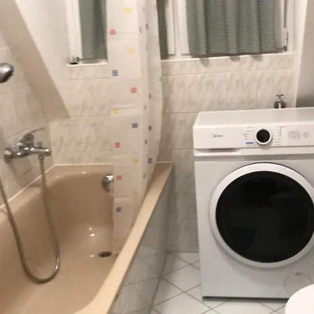 アパート Monteurzimmer Haus