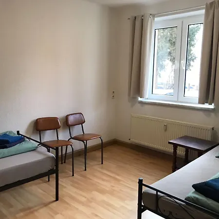 アパート Monteurzimmer Haus アルンシュタット